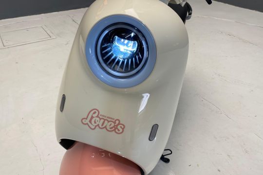 AIMA Luna Bliss Scooter Elétrica