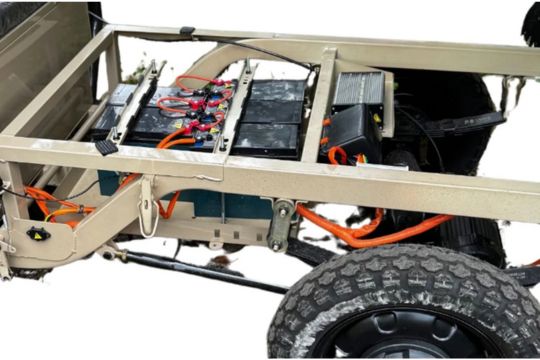 Triciclo elétrico aima tank