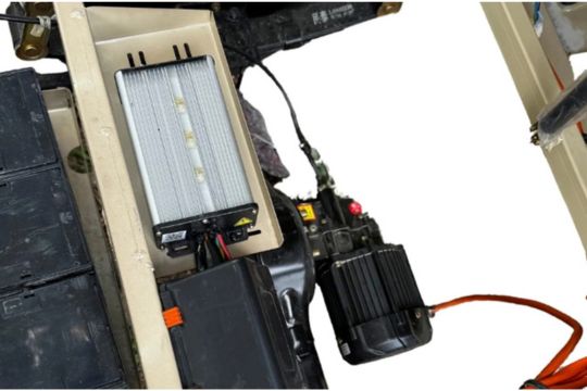 Triciclo elétrico aima tank